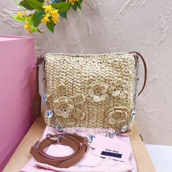 未使用/谬谬/C14034318262/250807LL0025/包包