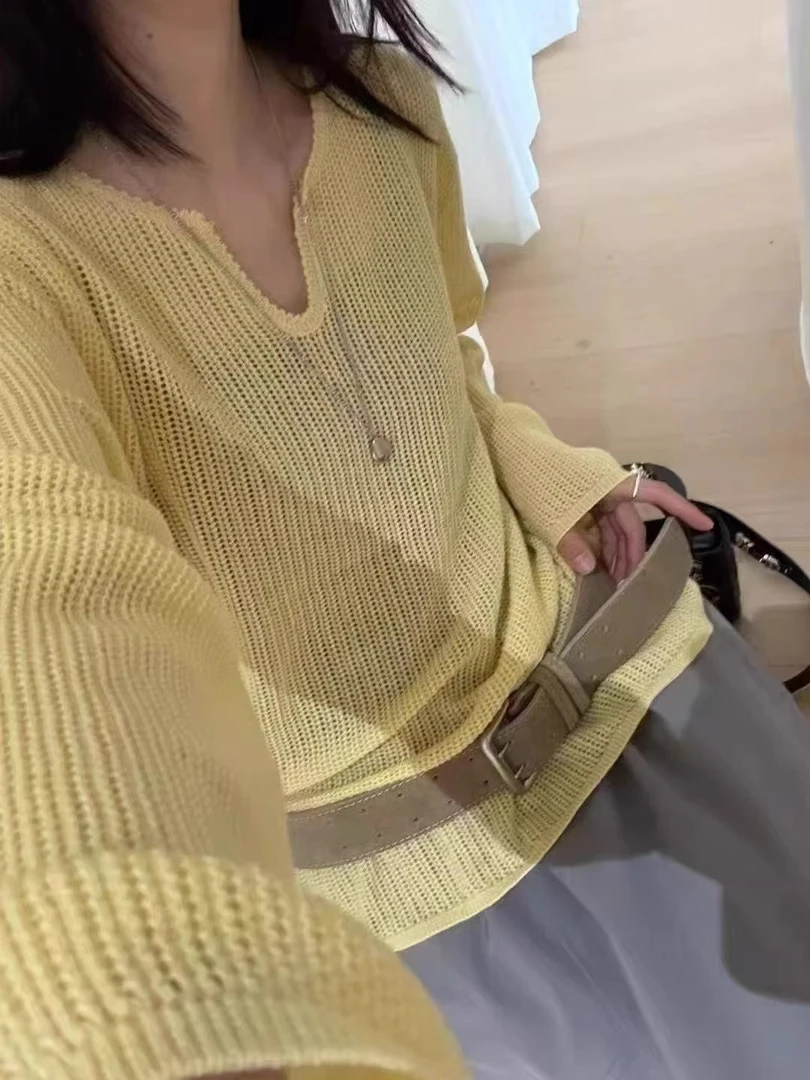 2025春季韩版时尚百搭V领镂空宽松显瘦百搭针织衫女打底上衣I3-51