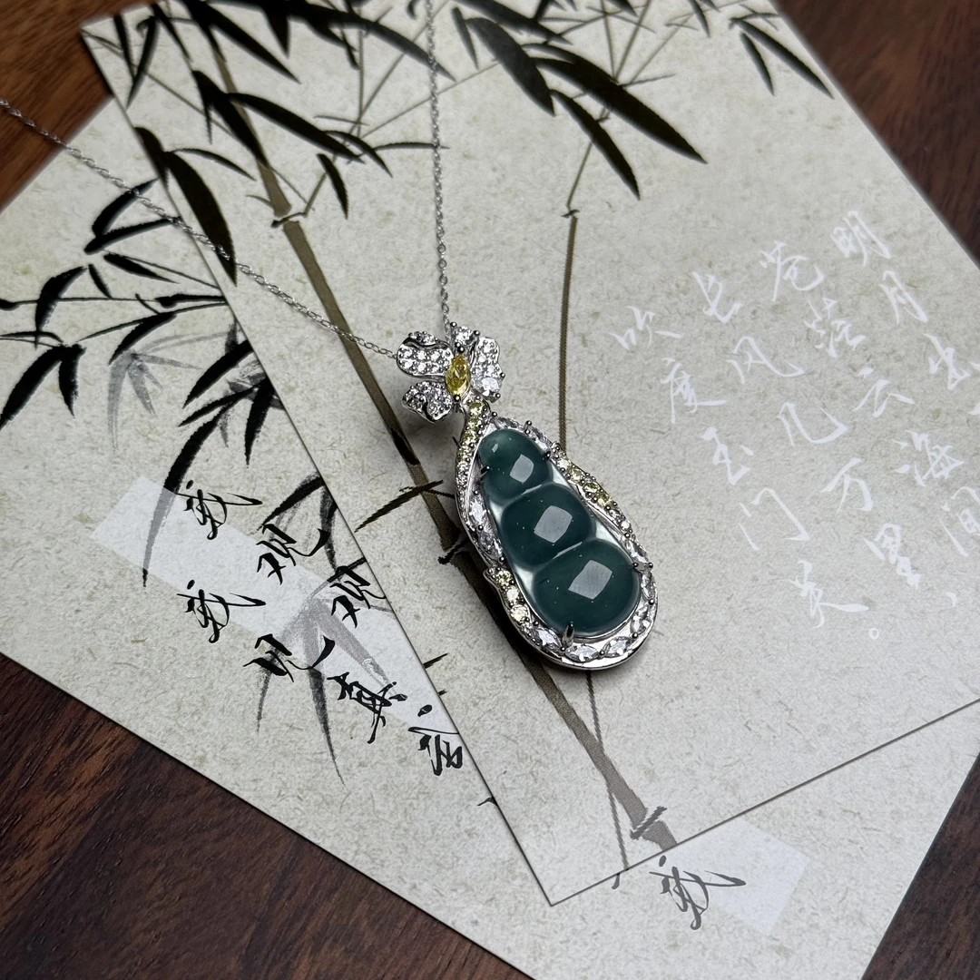 【仔仔臻选】银镶福豆翡翠吊坠【拍一发一】多样性发货