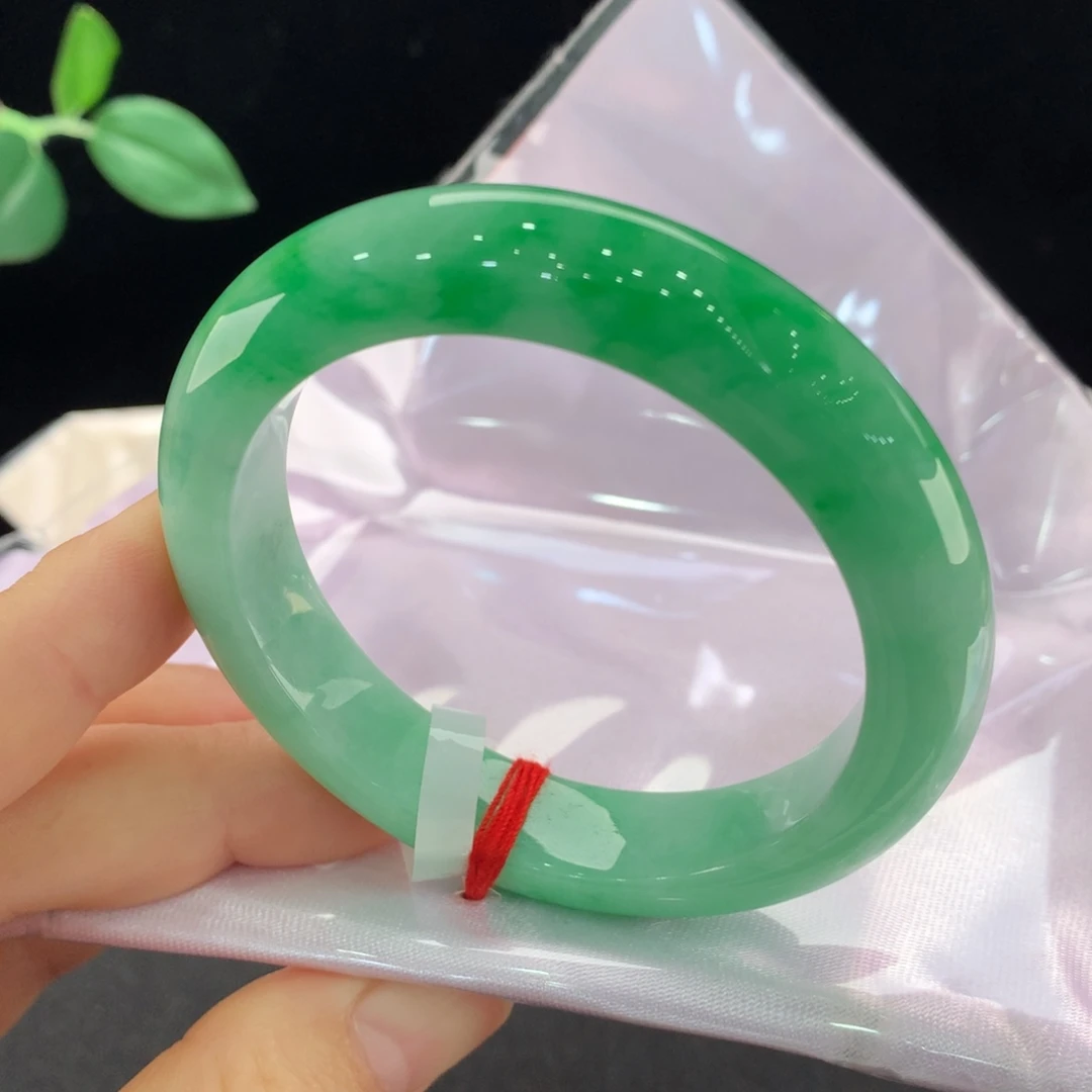 翡翠未镶嵌手镯0026