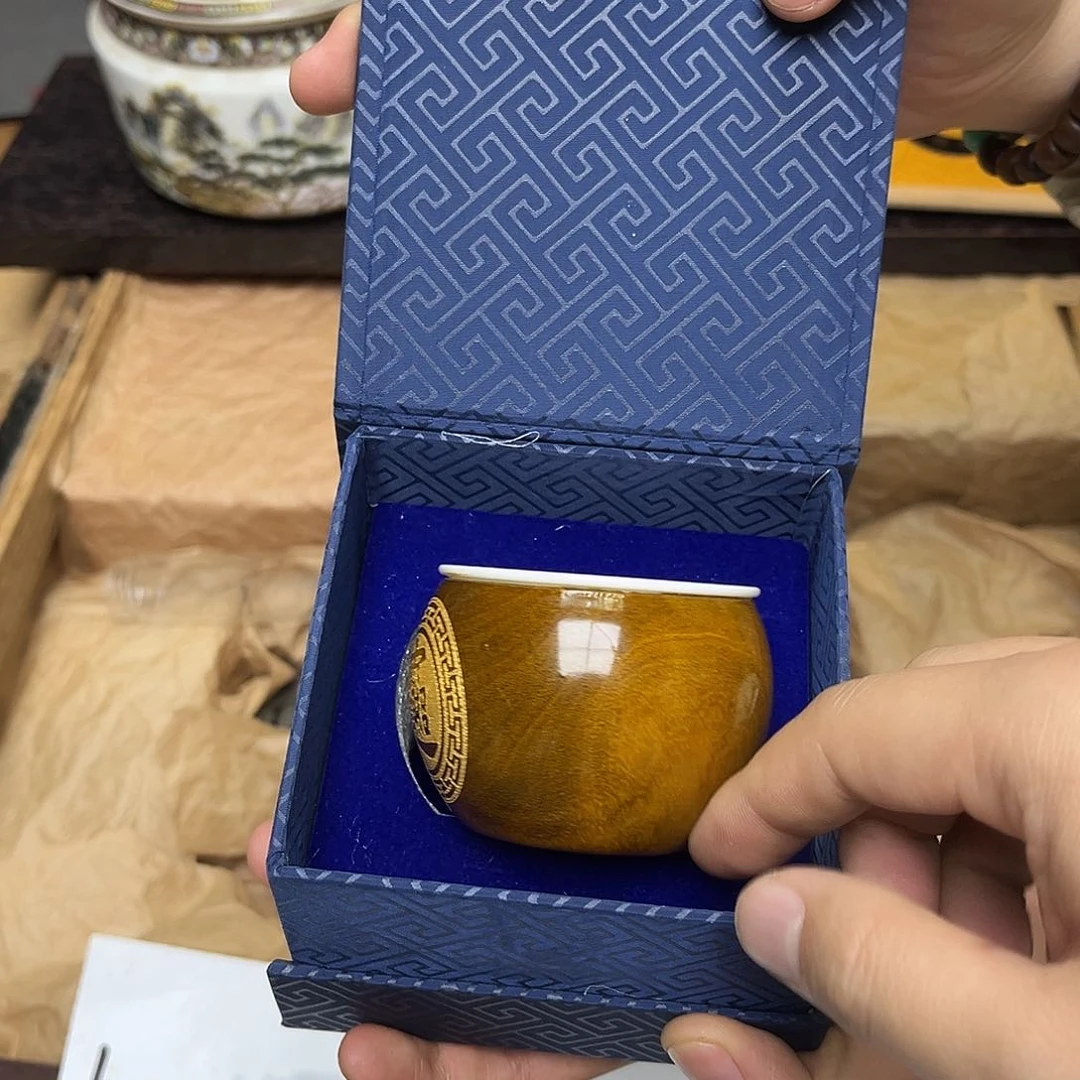 大叶紫檀（黑酸枝木类）