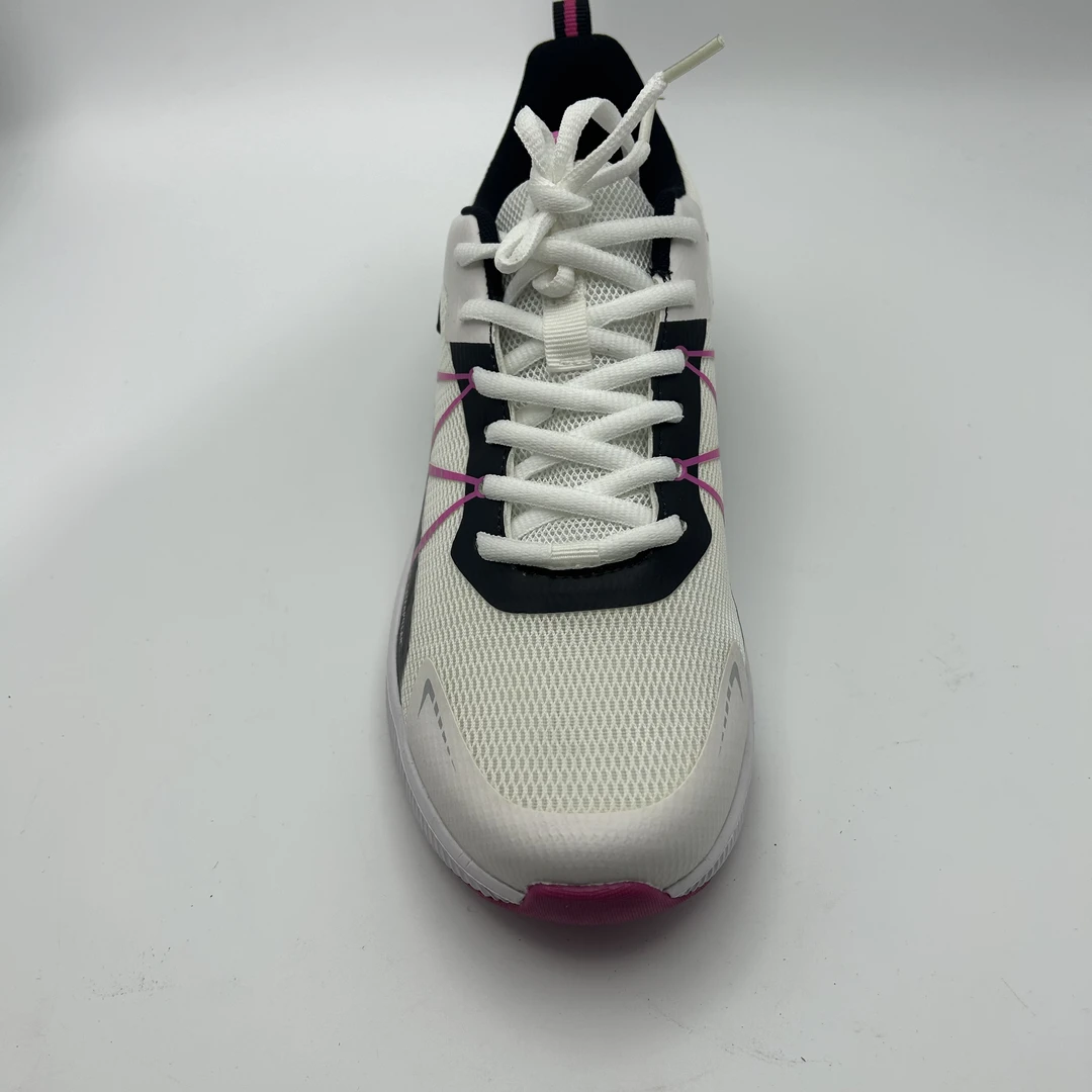 推家休闲透气运动鞋