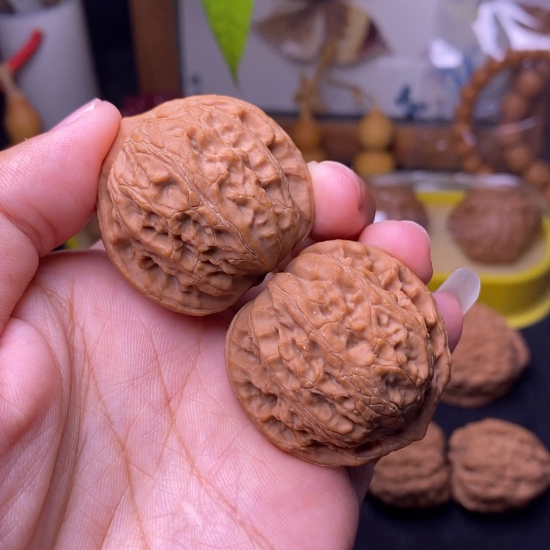 把件文玩核桃36龙胆