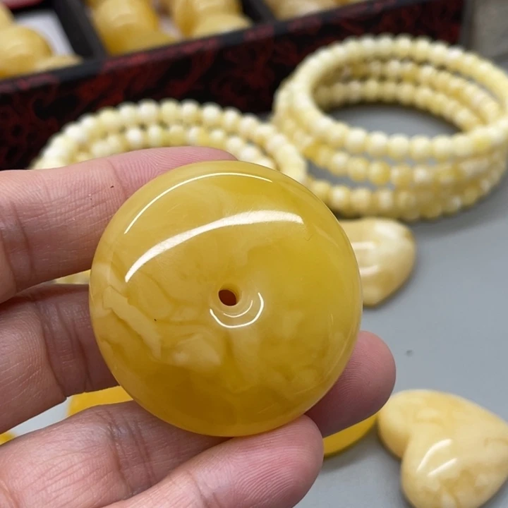 琥珀未镶嵌裸石蜜蜡
