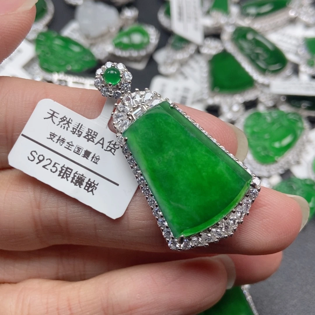 翡翠银S925镶嵌颈饰