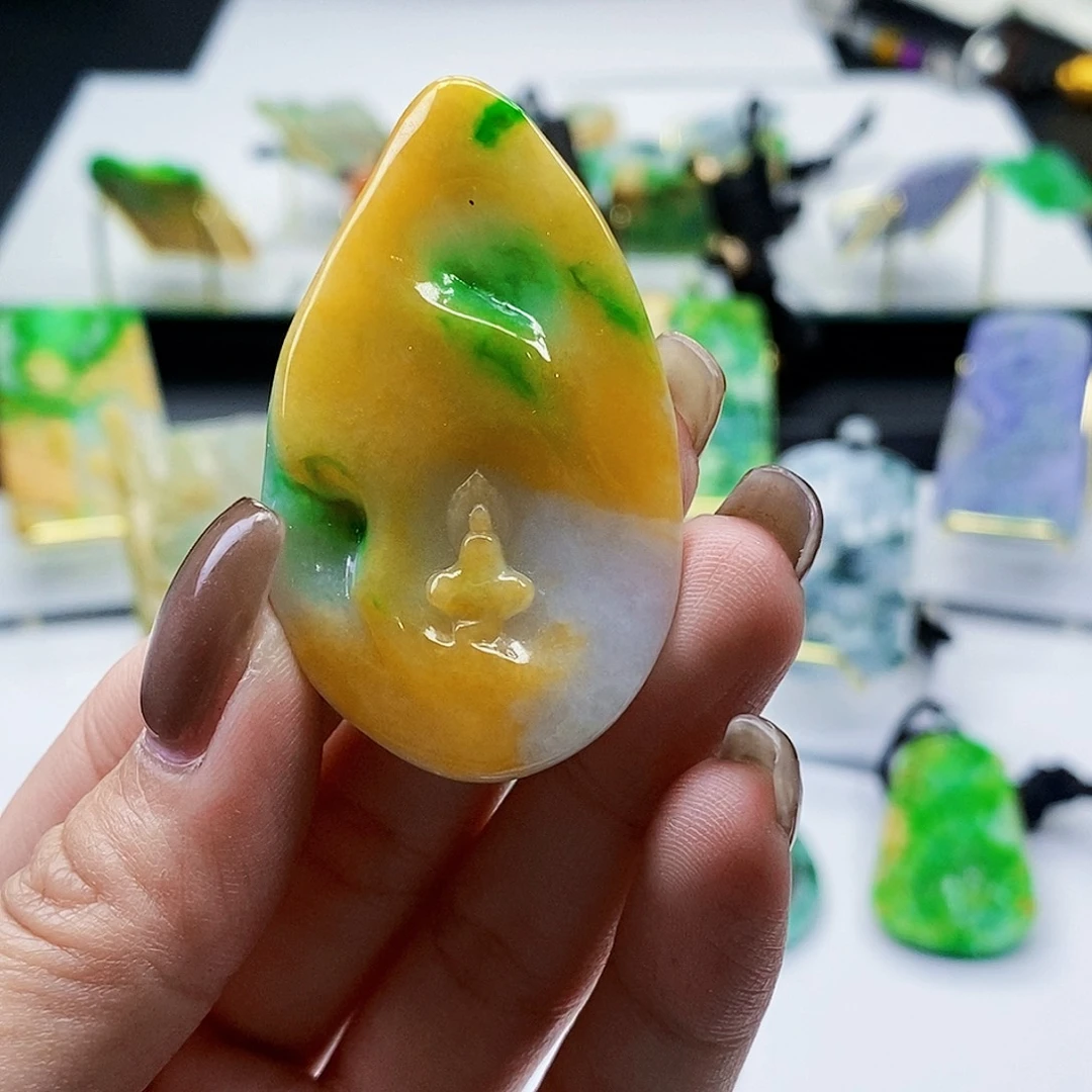 定制翡翠未镶嵌翡翠A货