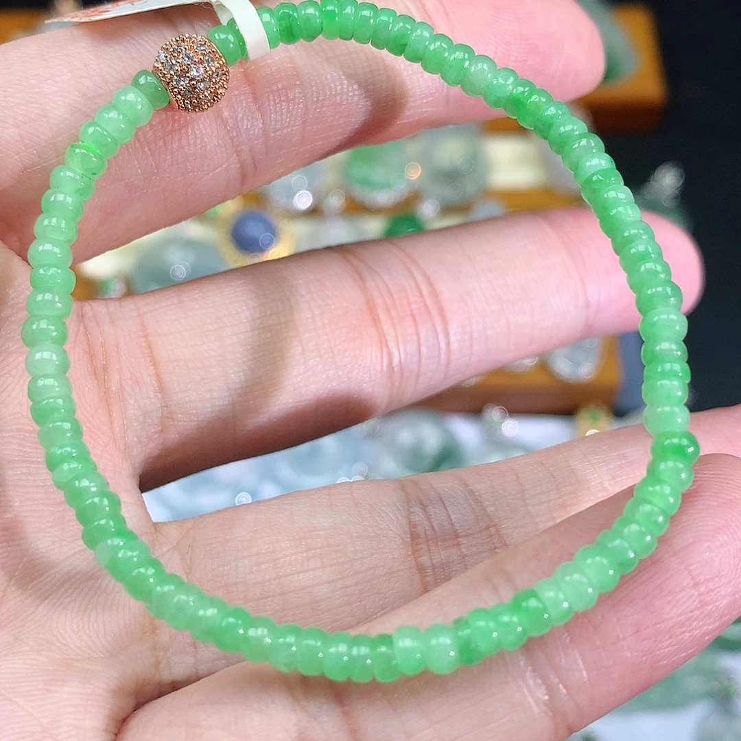 翡翠未镶嵌手链翡翠