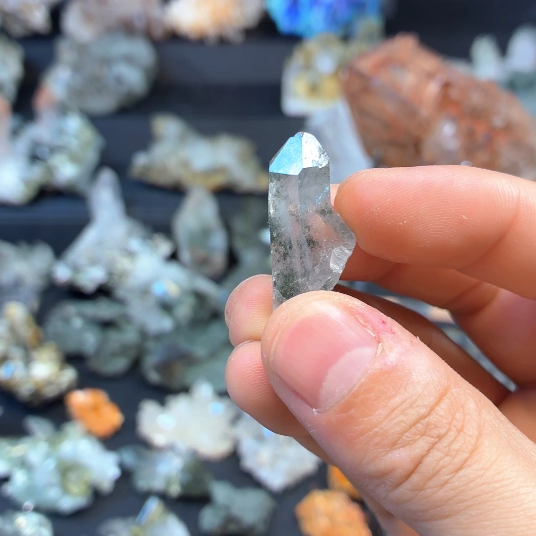 石材福利单晶绿幽水晶