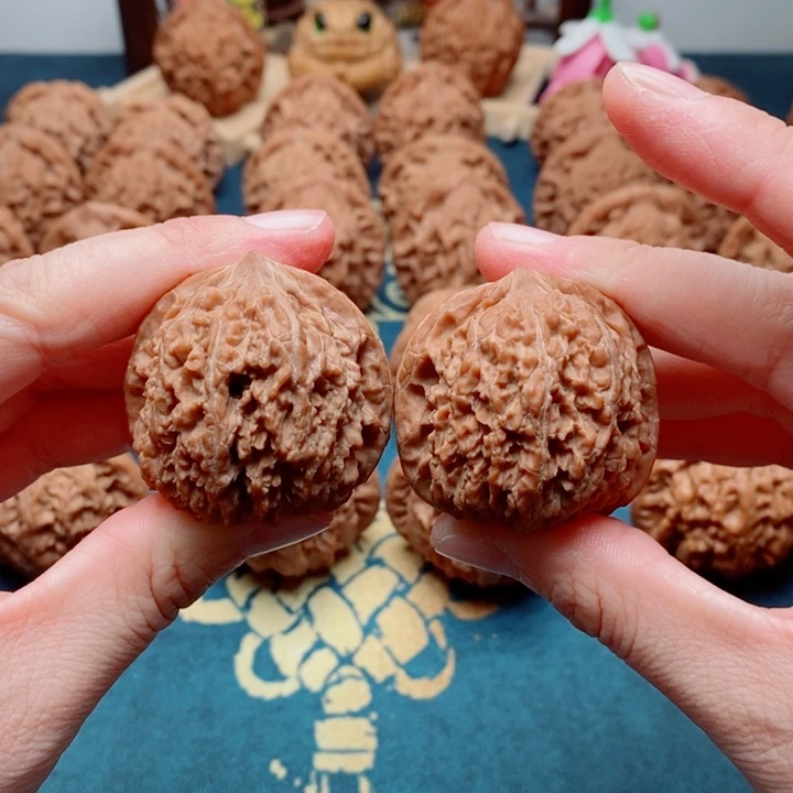 文玩核桃把件39尺137