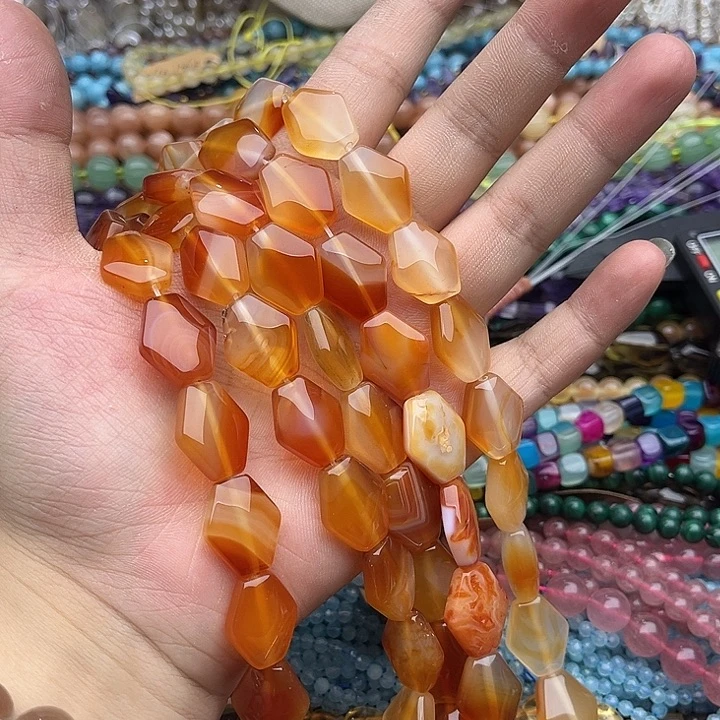 玛瑙/玉髓未镶嵌珠宝半成品一条15/18mm左右玛瑙棱形片珠