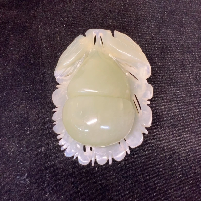 【闪购商品】未镶嵌蛇纹石玉摆件覆膜陌**客
