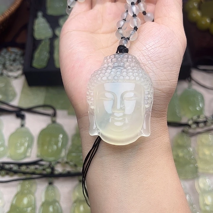 岫玉合金颈饰吊坠