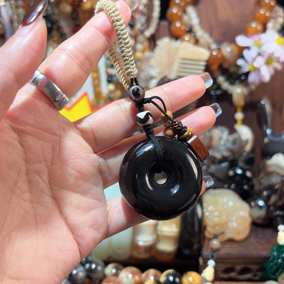 云***衣非金属黑金刚平安扣