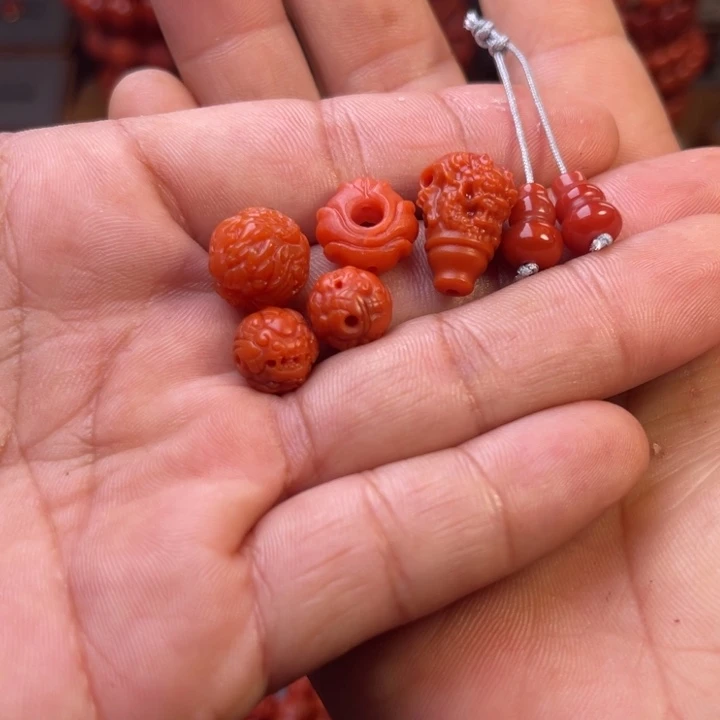 小***强南红玛瑙未镶嵌保山精工貔貅珠卡10