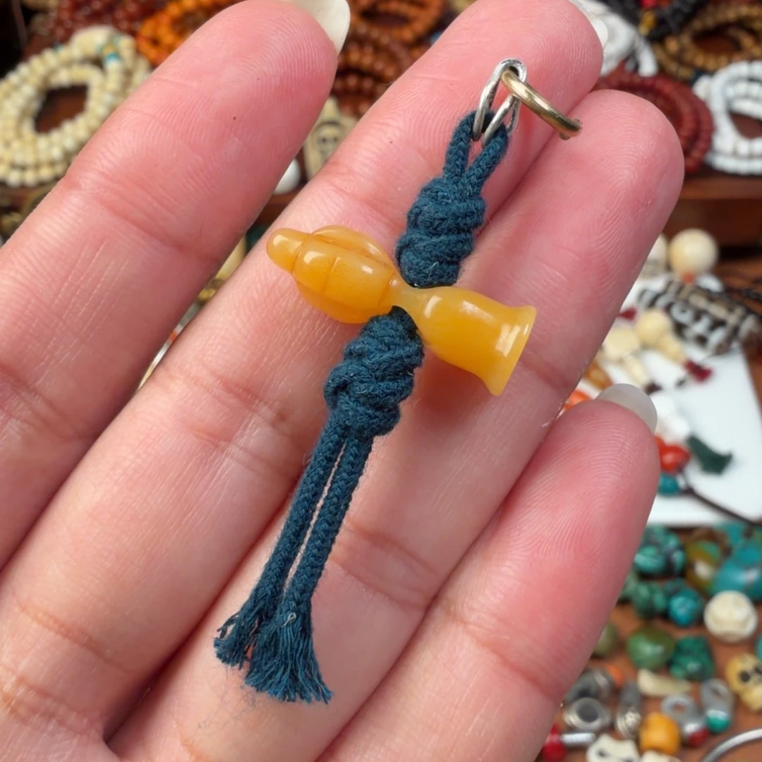 树脂制品念珠侧挂