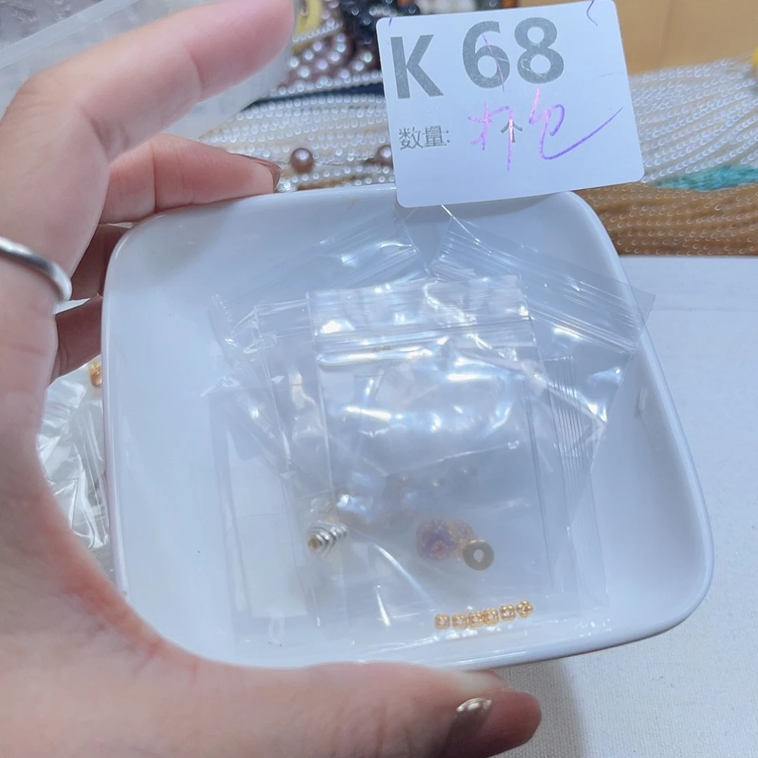 银S925镶嵌水晶珠宝半成品K68。