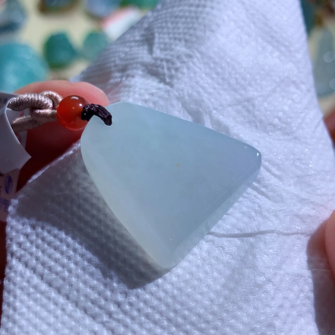 【闪购商品】翡翠未镶嵌吊坠(不含链)