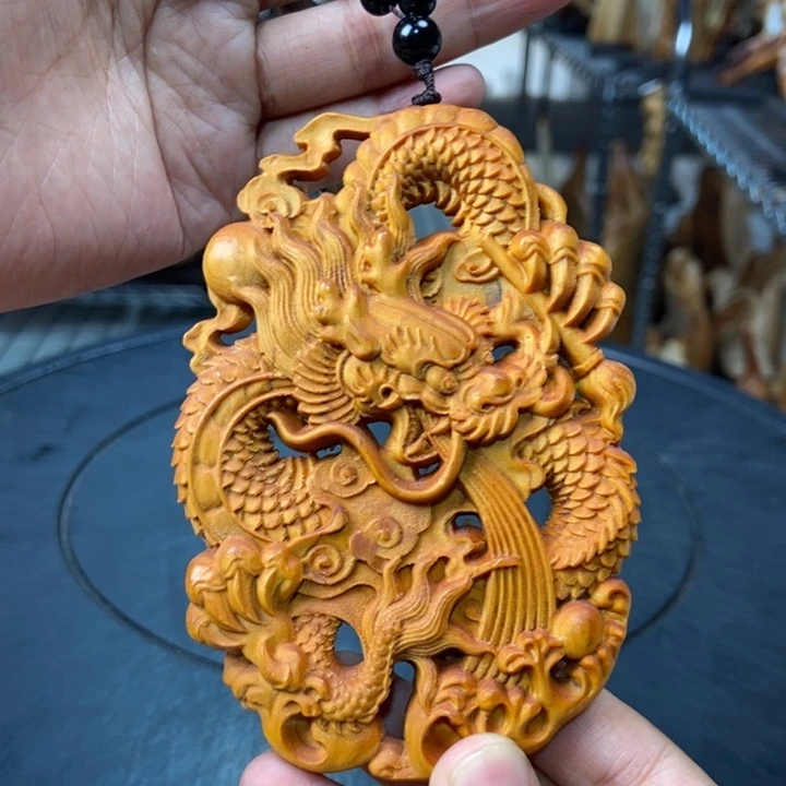 柏木（崖柏）手把件龙牌