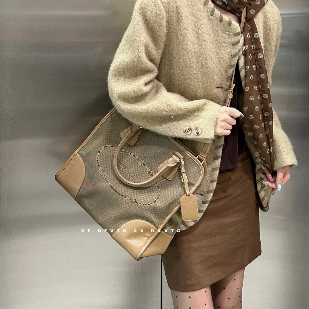 95新 Prada/普拉达 prada 棕色托特斜挎包