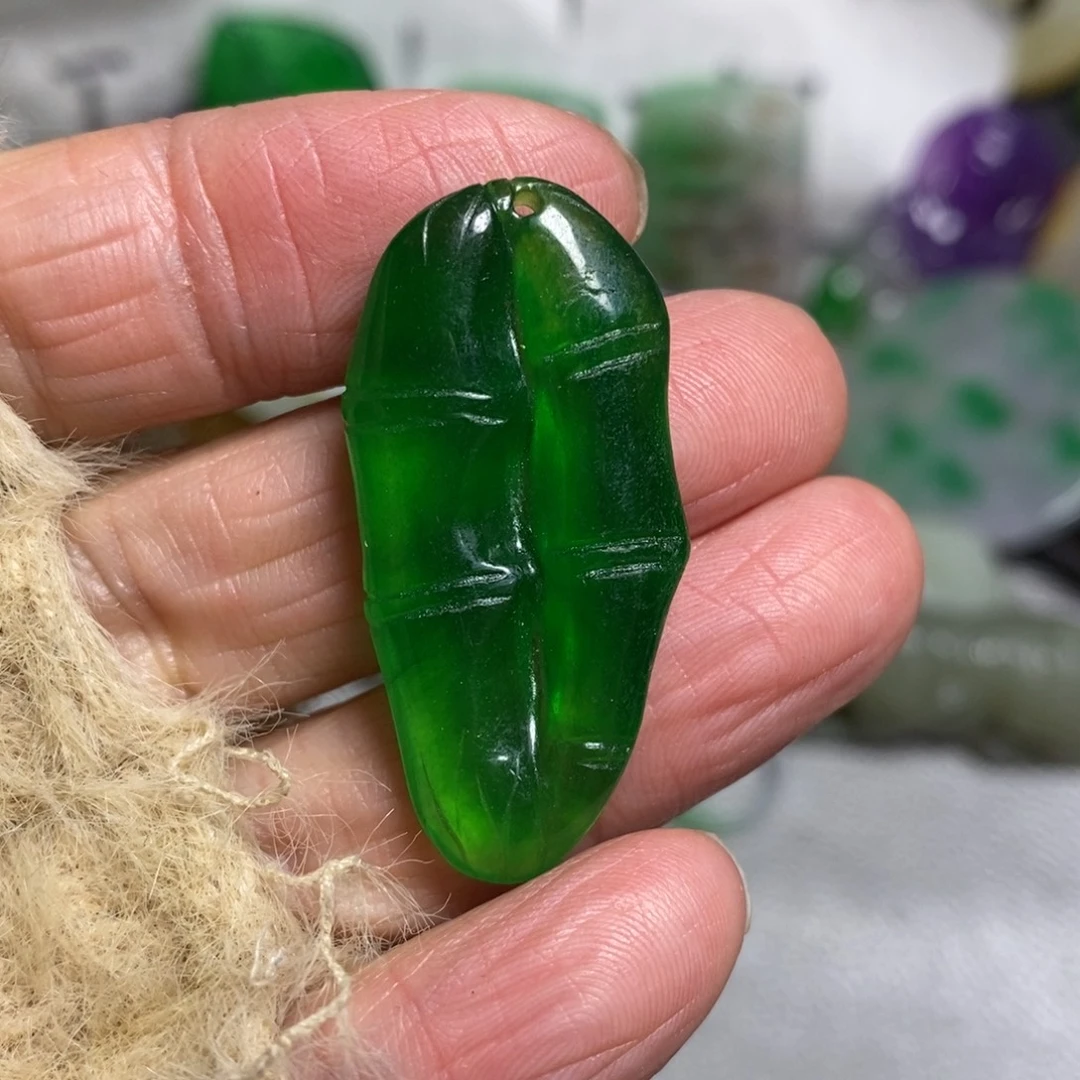 和田玉（糖玉）未镶嵌颈饰