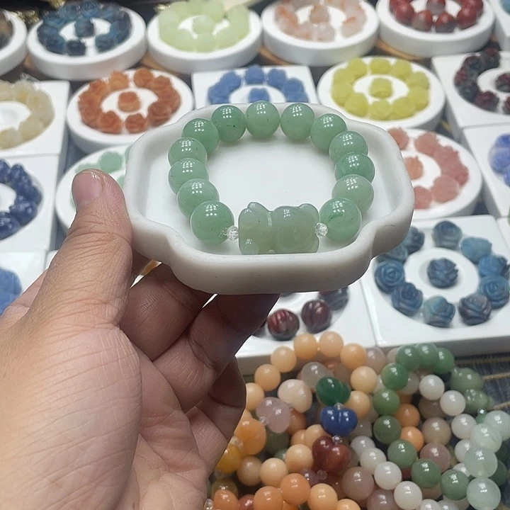 石英质玉（非洲翠）合金手串