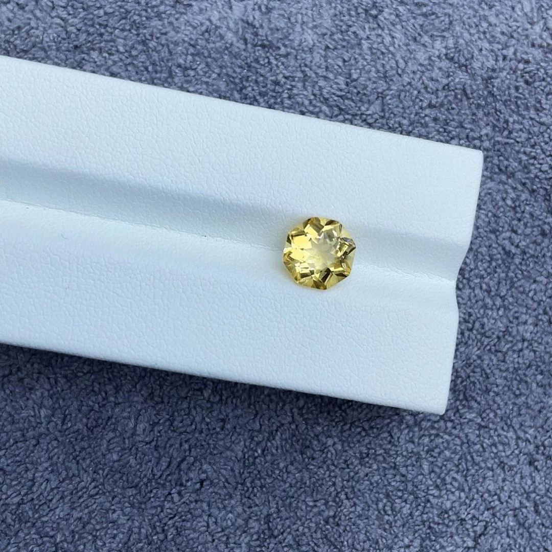 未镶嵌黄晶笔搁2.08Ct