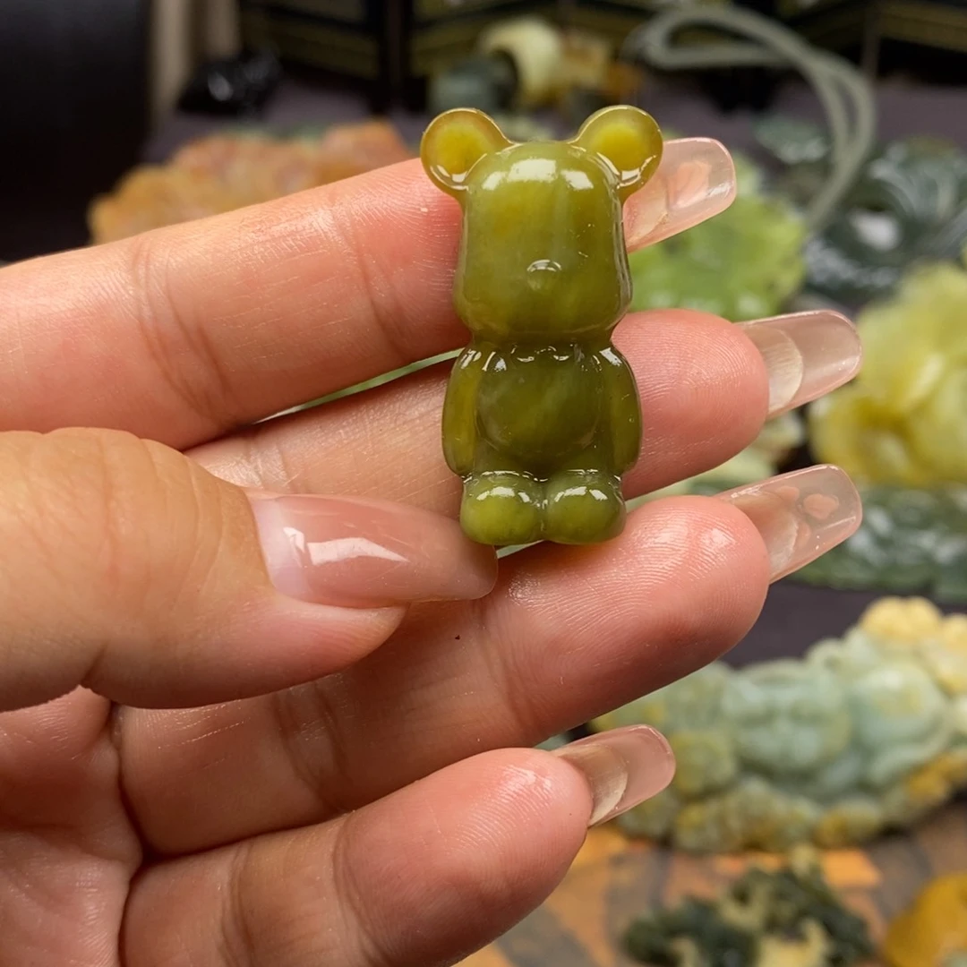 蛇纹石玉未镶嵌吊坠(赠链)