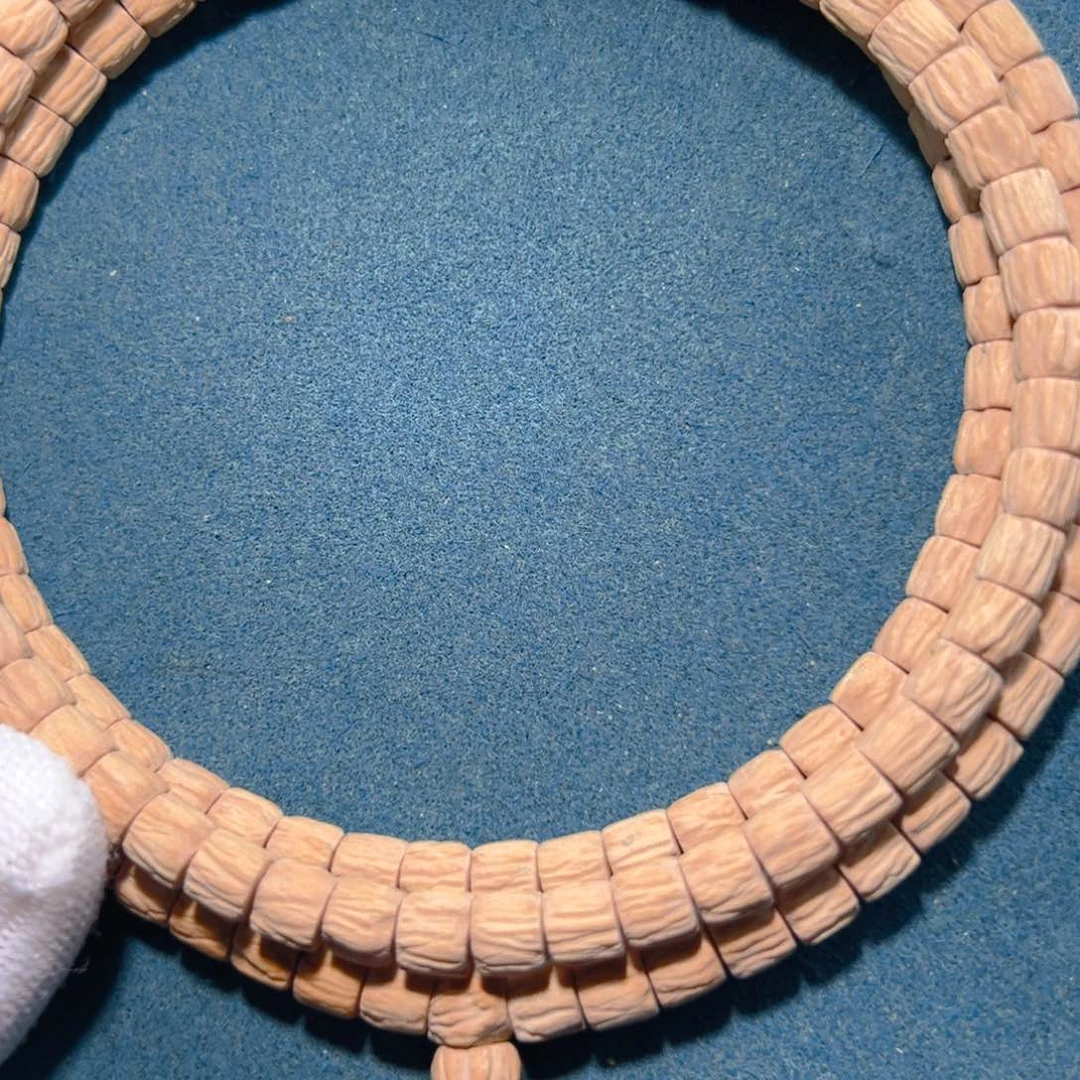 吊坠柏香籽/百香籽黄**?龙须顺