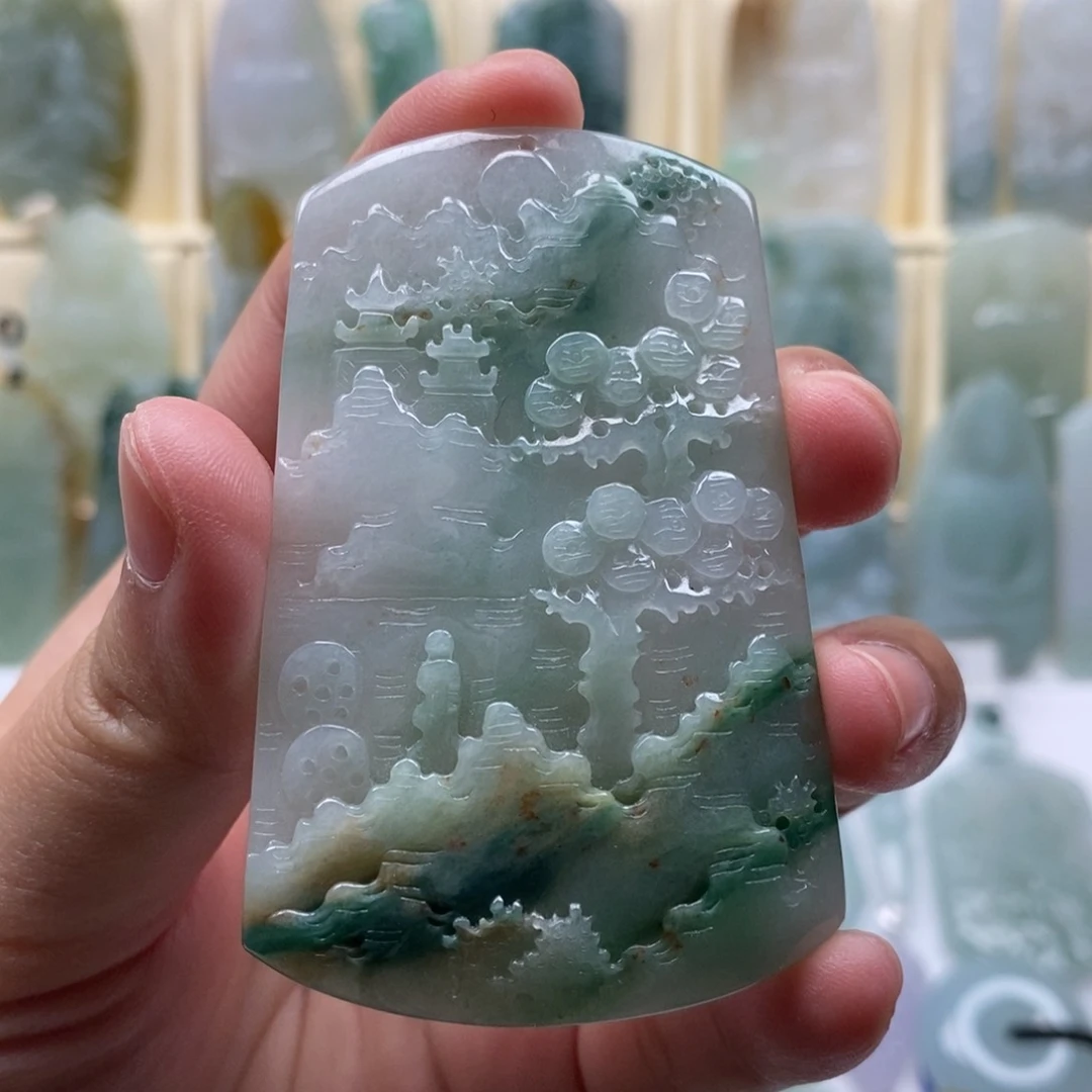 颈饰未镶嵌翡翠山水牌