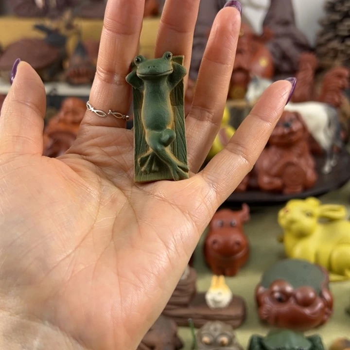 紫砂茶宠紫砂躺青蛙