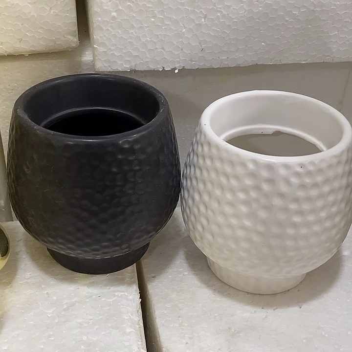 摆件陶盆有孔 瑕疵介意勿拍