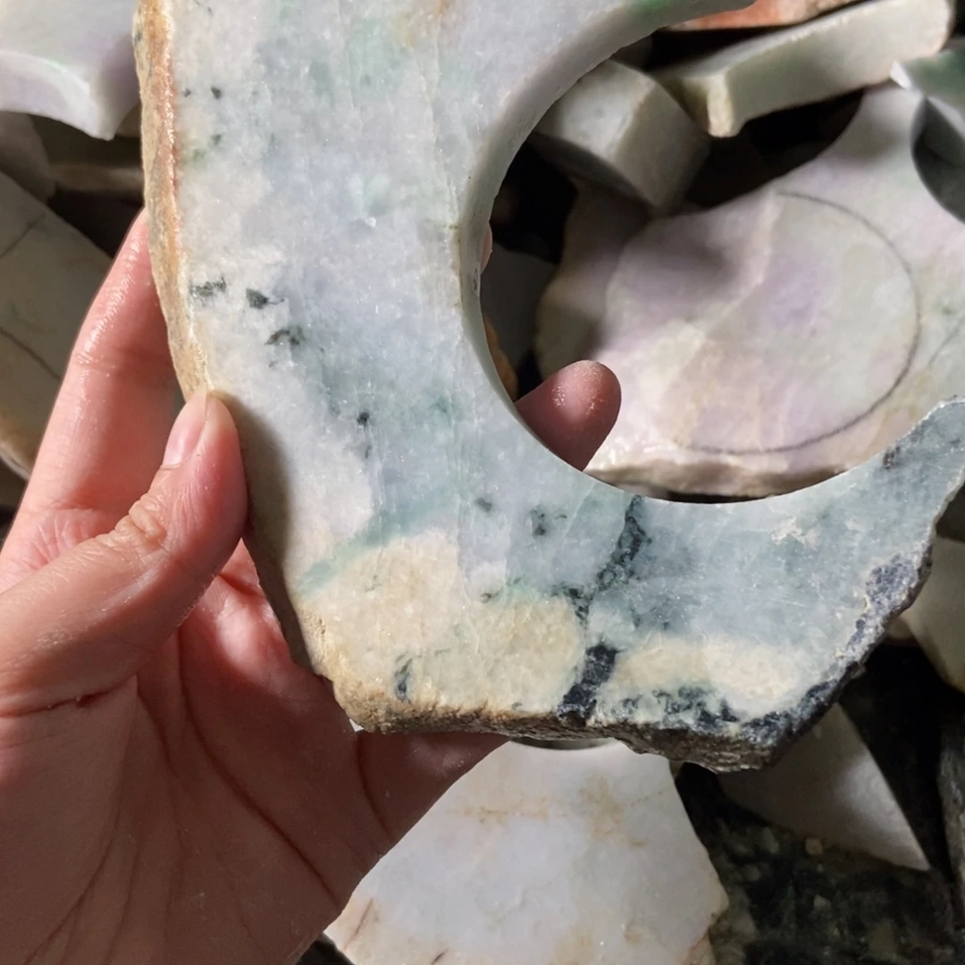 翡翠挂件未镶嵌天然翡翠