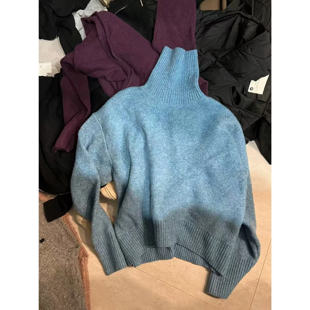 晓宇女装年终特价【蓝色毛衣】