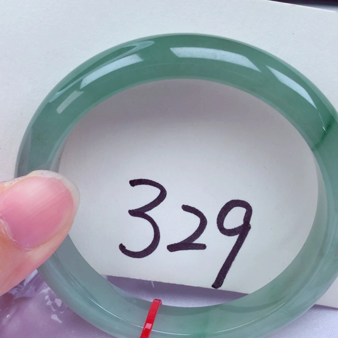 未镶嵌手镯翡翠翡翠