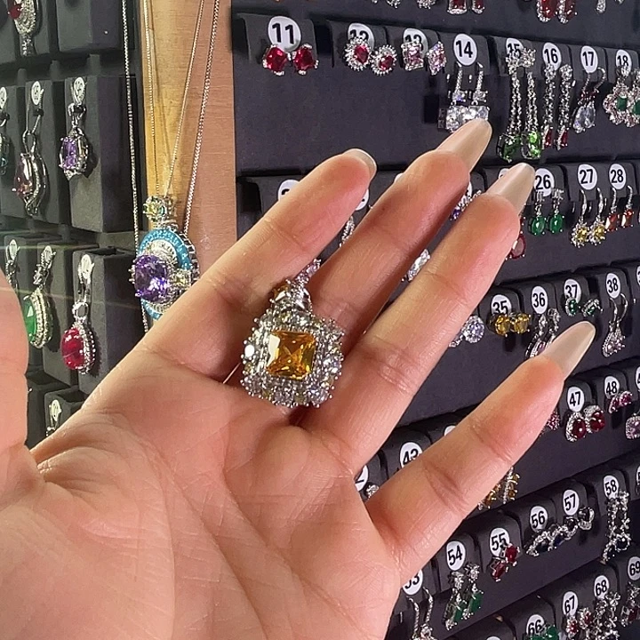 颈饰黄色碧玺银S925镶嵌