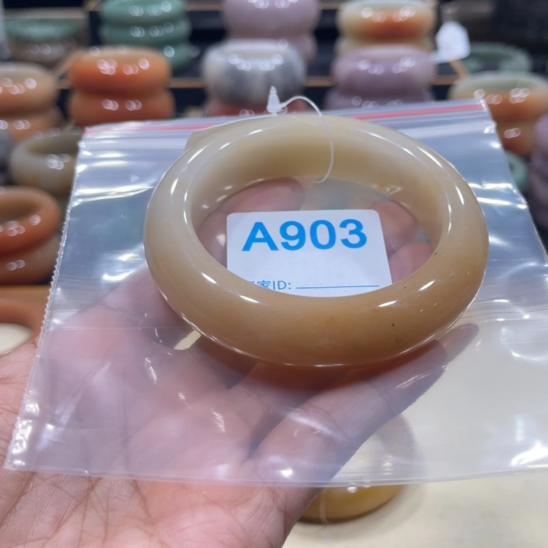 未镶嵌手镯石英岩玉y*y