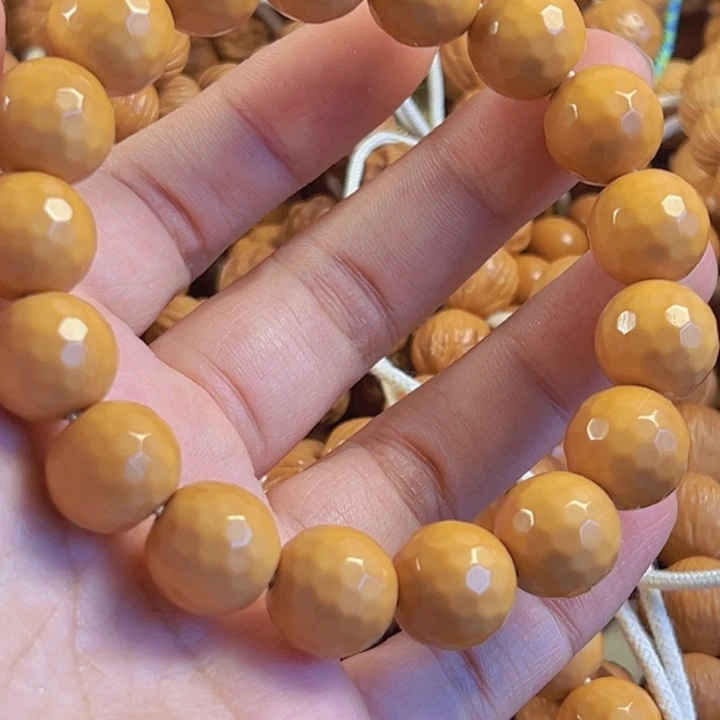 钻石面14左右猴头核桃手串