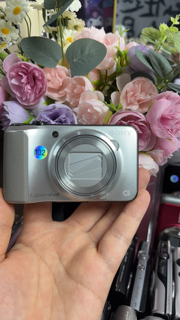 9新 Sony/索尼 HX10功能正常，配件齐全，大长焦镜头