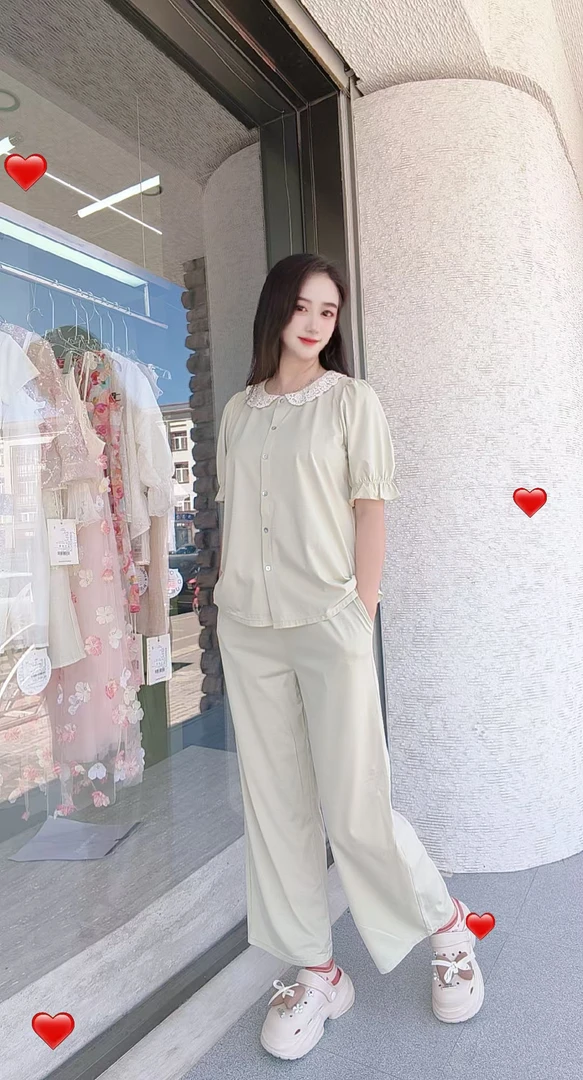 夏季女士短袖薄款甜美时尚娃娃领宽松睡衣