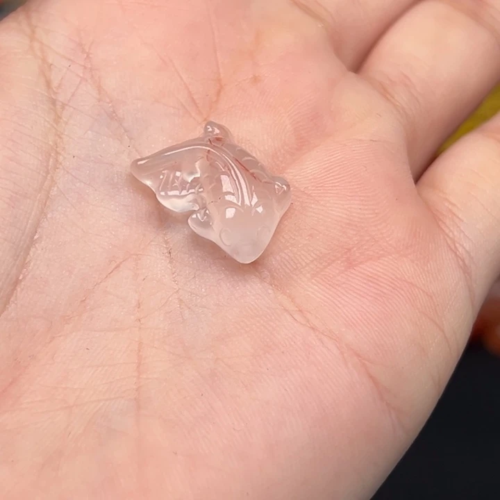 王***娟南红玛瑙未镶嵌吊坠(不含链)