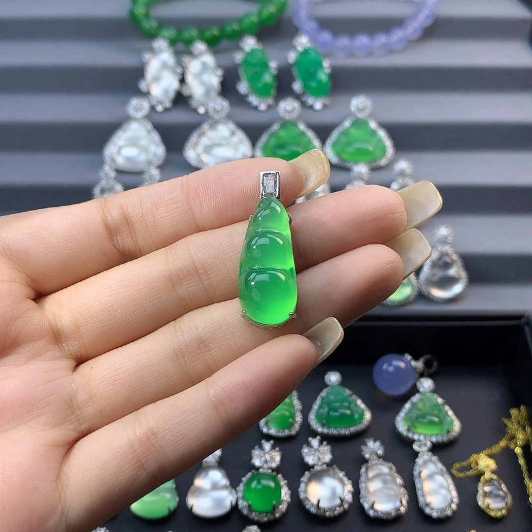 玛瑙/玉髓银S925镶嵌颈饰