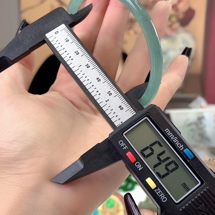 翡翠未镶嵌手镯翡翠