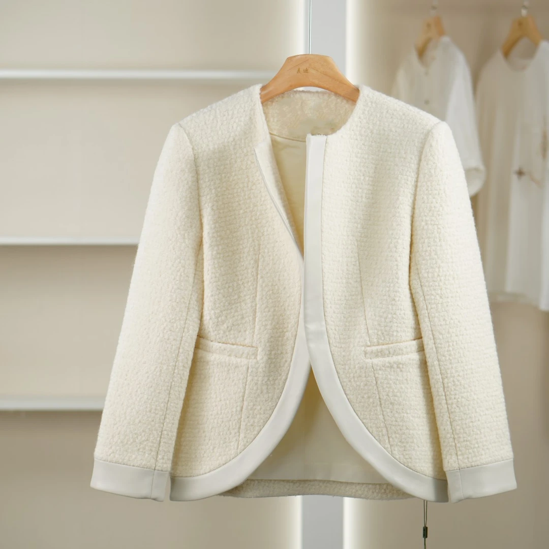 【麦笛09】50604382 秋季设计师不规则外套品牌撤柜女装