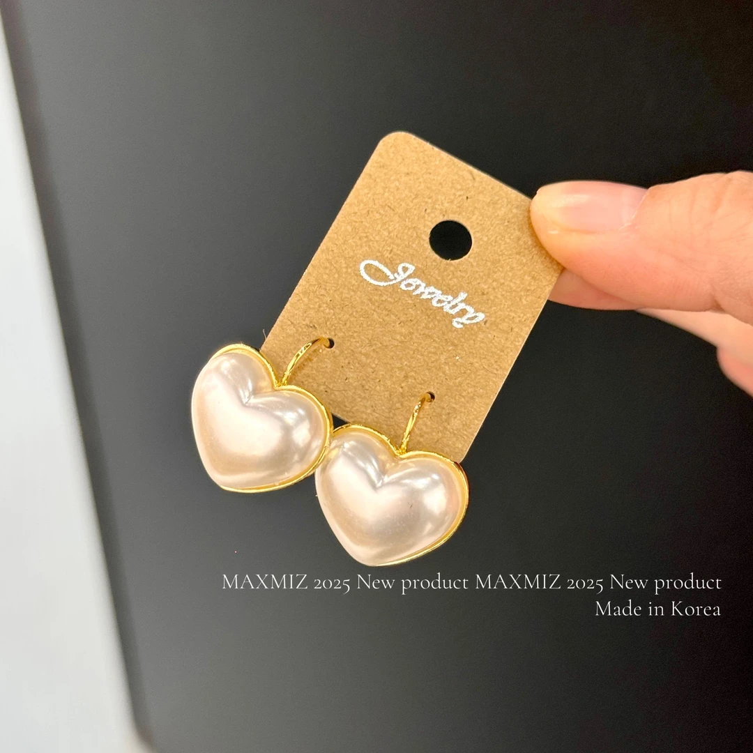 非金属仿珍珠耳饰 韩国东大门新款爱心耳饰精致
