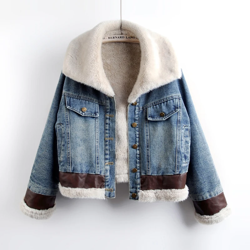 2025秋冬新款时尚大翻领加绒加厚牛仔外套女短款拼皮毛毛上衣夹克