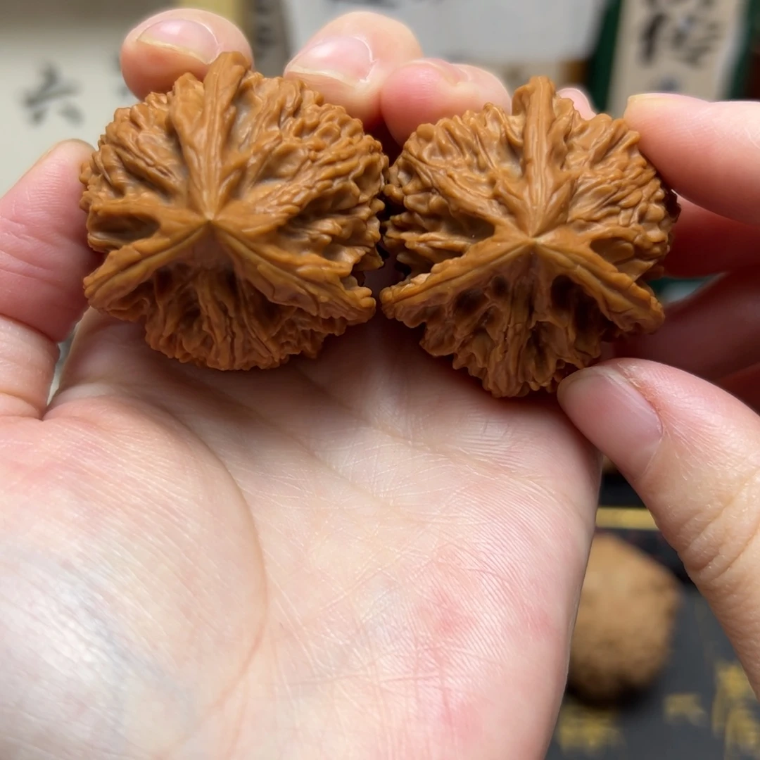 文玩核桃把件39三棱御龙粗筋