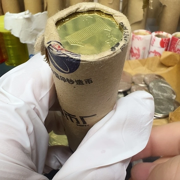 其他普通金属一轮生肖牛一卷