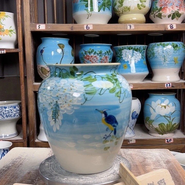 摆件高26口18.5紫藤油画