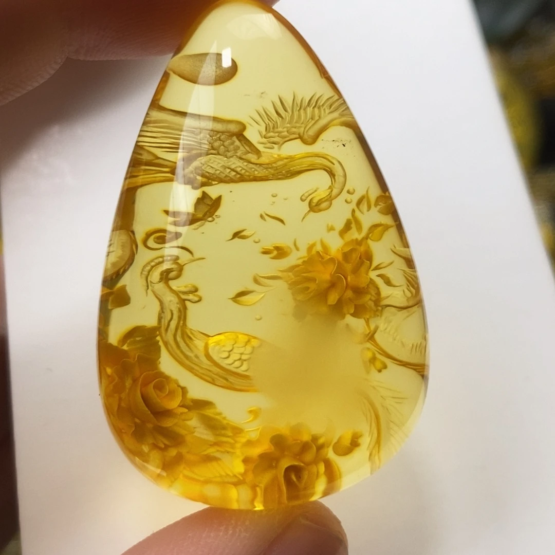 金珀未镶嵌吊坠(不含链)