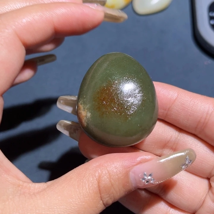 和田玉未镶嵌珠宝奇石